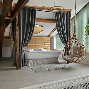loft-zen-love-room.midi-pyreneeshotels.com/